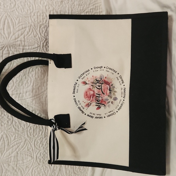 New! Canvas tote large bag with scripture religious Christian flower white black - Picture 5 of 7